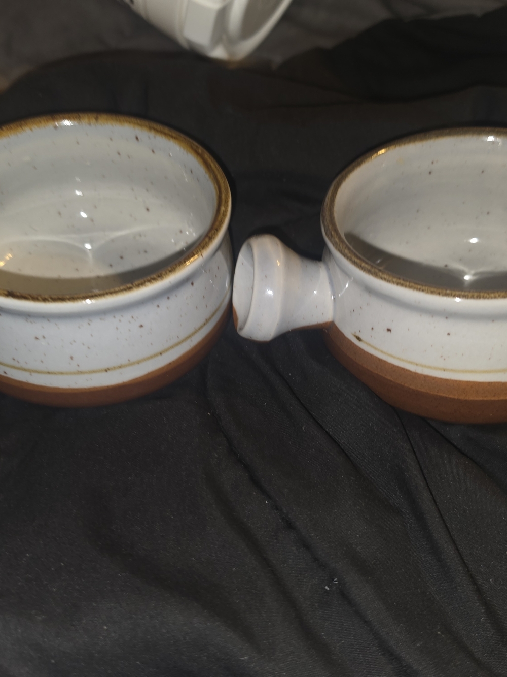 Stoneware Soup Bowls with Side Handle - White and Brown